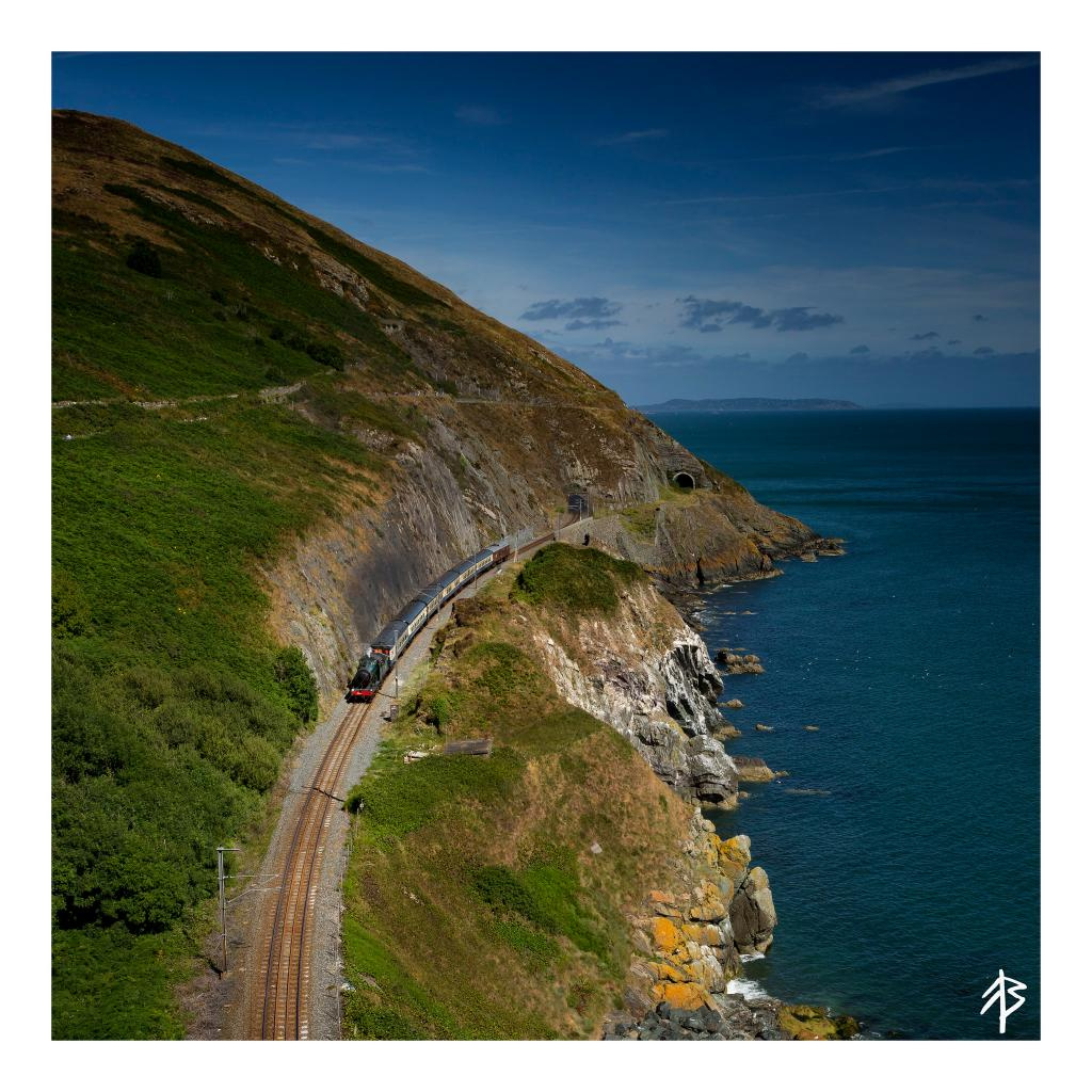 Steam train Bray to Greystones Cliff Walk, Hiles Near Dublin.
